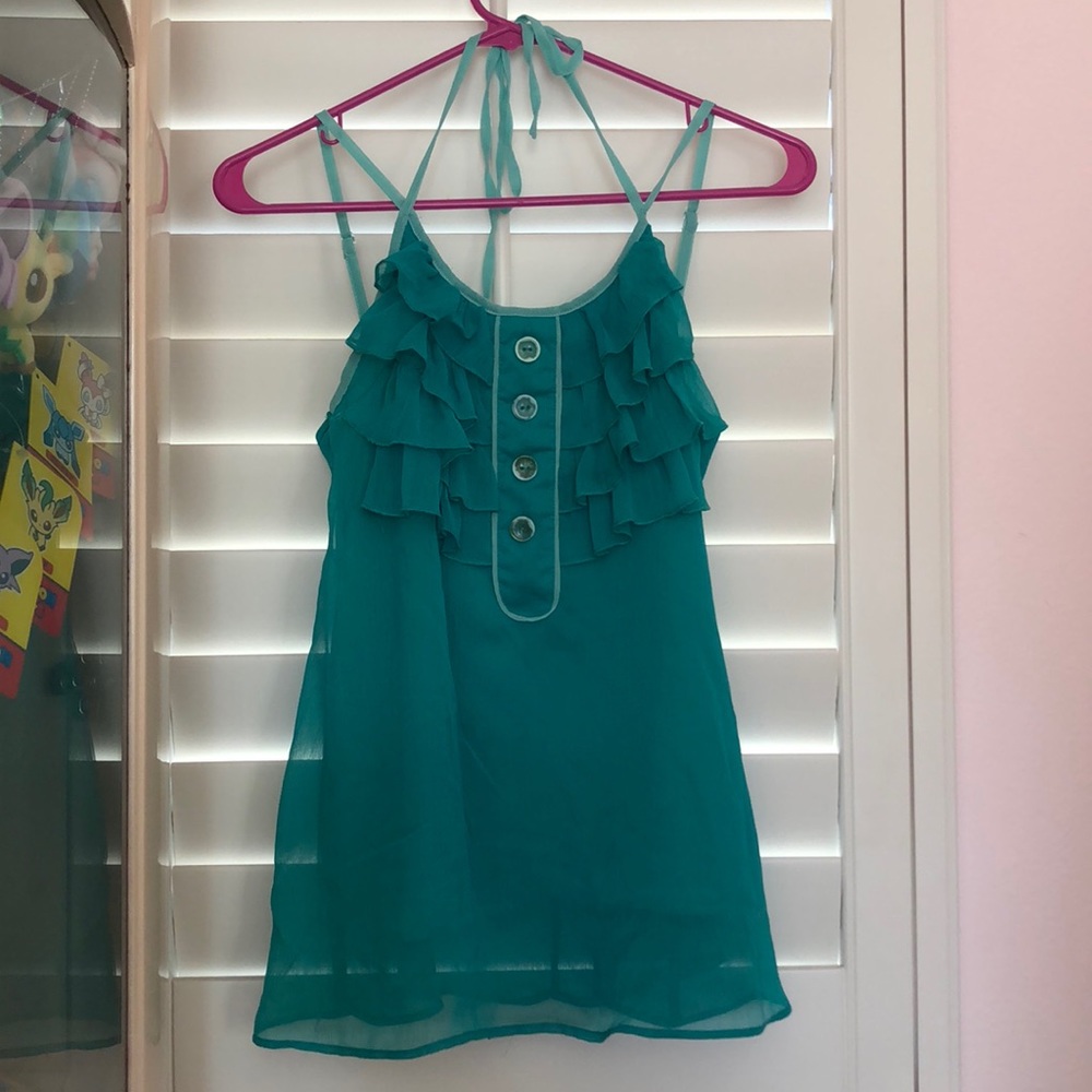 [5 for $25] Ruffle top buttons